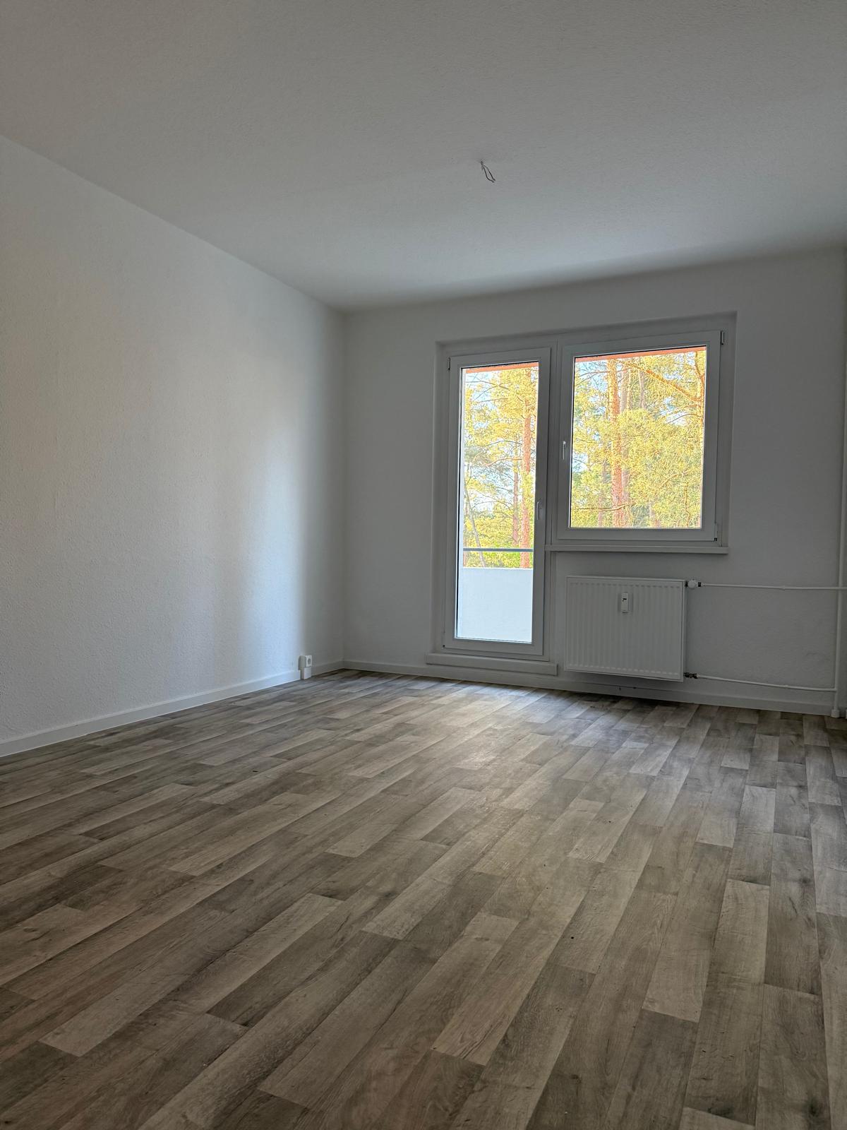 Erstbezug 4 Zimmer Wohnung mit Balkon